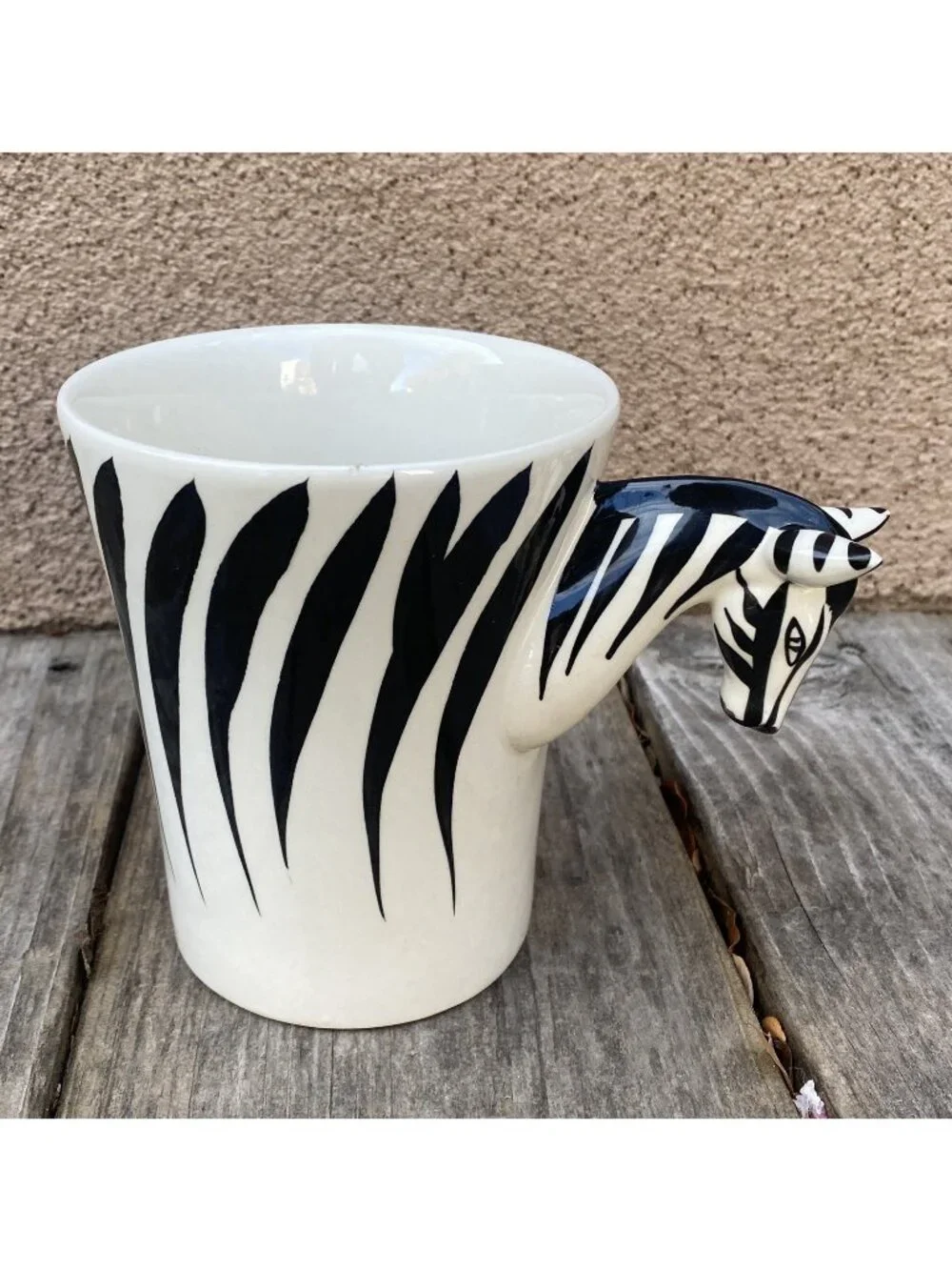 Pier 1 Zebra Mug hand painted stoneware 3-D Mug Cup AFrica Animal